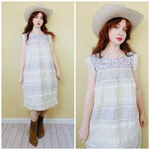 1970s Vintage Cotton  Lavender Embroidered Dress / 70s  Bird and Floral One Size